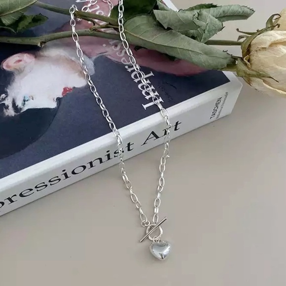 New Minimalist Minimal Dainty Silver Heart Chain Link Toggle Necklace - Picture 1 of 4